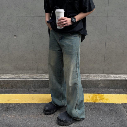 Aged Wash Relaxed Fit Baggy Jeans – Effortless Vintage Style
