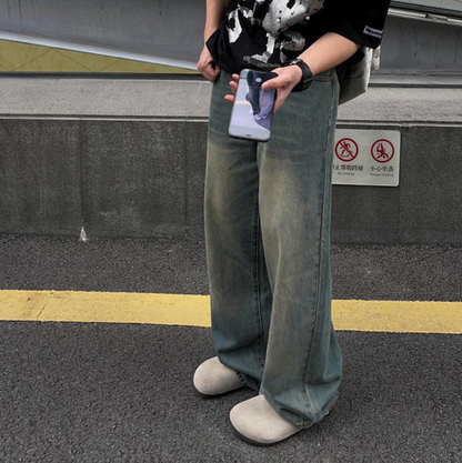 Aged Wash Relaxed Fit Baggy Jeans – Effortless Vintage Style