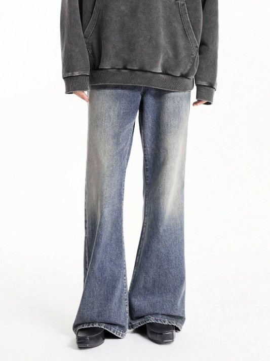 Blue Drift Bootcut Jeans – Timeless and Versatile